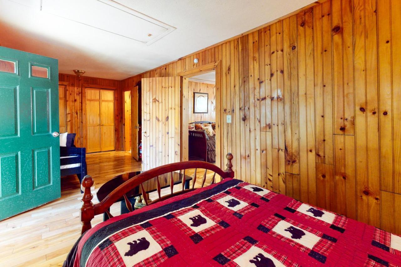 Tweeting Brook Villa Гетлинбург Екстериор снимка